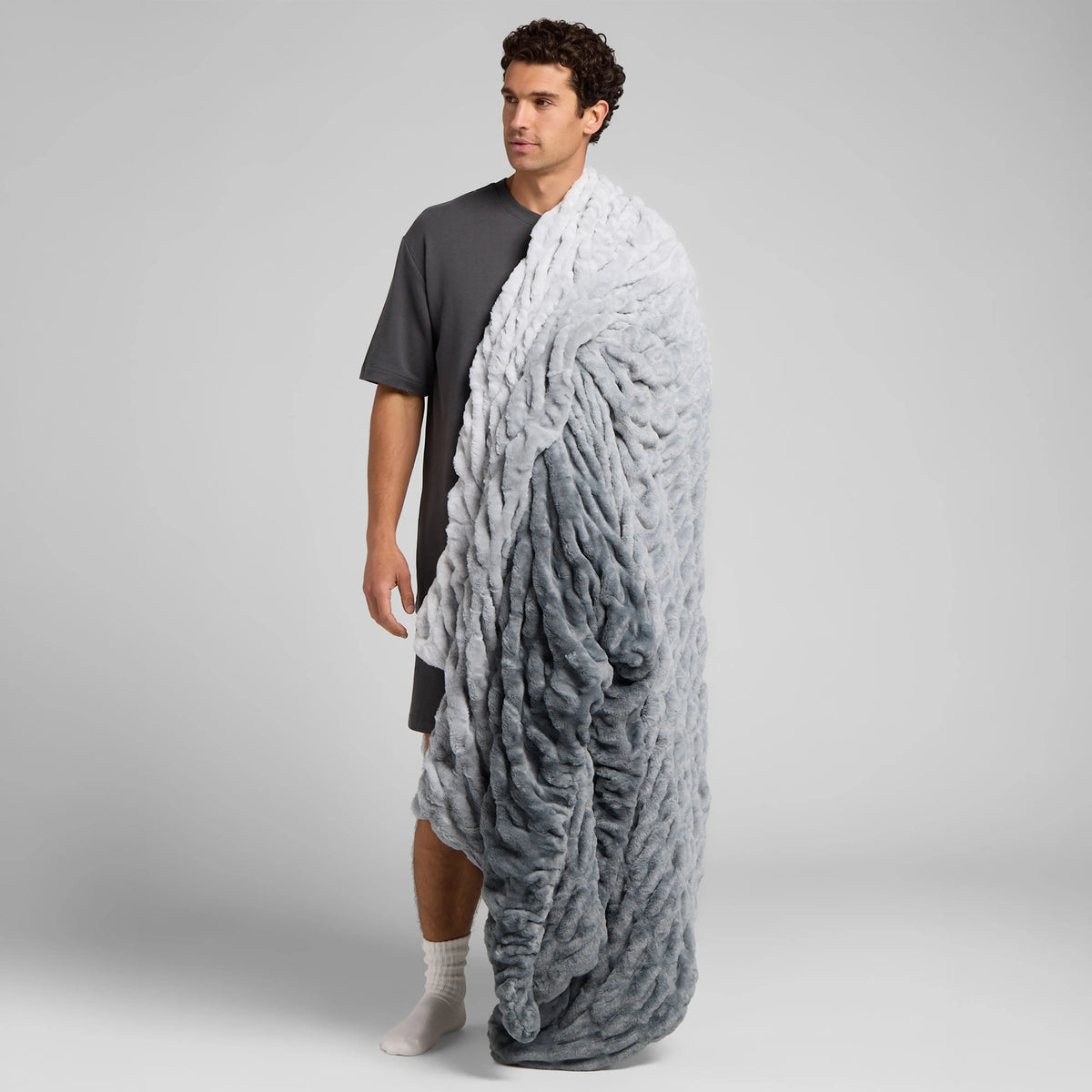 Comfrt Dreamer Blanket - Oversized Plush Throw (Mega)
